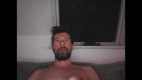 Snapshot of squirtdrinkerr chatting on 12/16/24, 09:35 squirtdrinkerr online show from 12/16/24, 09:35