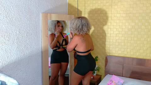 Snapshot of squirter_girl69 chatting on 01/17/25, 04:06 squirter_girl69 online show from 01/17/25, 04:06