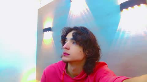 Snapshot of sr_bonnyethan chatting on 10/01/25, 01:50 ethan online show from 10/01/25, 01:50
