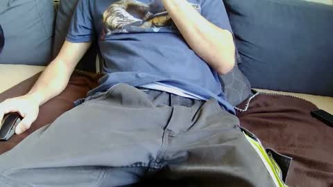 Srevinu online show from 11/19/25, 08:47