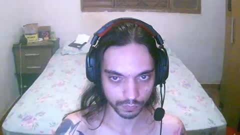 Snapshot of srfortunes chatting on 10/19/25, 06:47 srfortunes online show from 10/19/25, 06:47