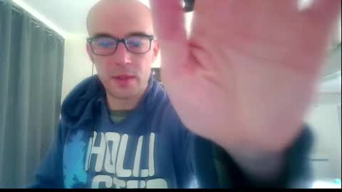 Snapshot of ssenzo chatting on 01/05/25, 08:43 ssenzo online show from 01/05/25, 08:43