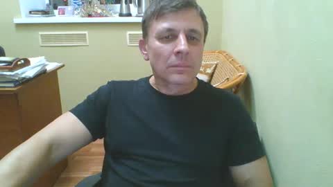 Snapshot of stacattoff chatting on 12/26/24, 03:31 stacattoff online show from 12/26/24, 03:31