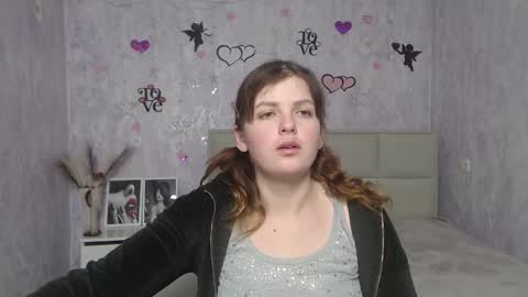 Stacey online show from 02/17/25, 06:42