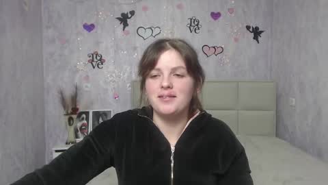 Stacey online show from 02/27/25, 12:34