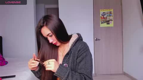 TWstacymalibu110 online show from 10/14/25, 05:58