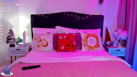 Stacy online show from 12/20/24, 06:19