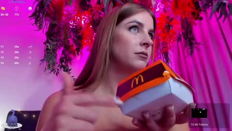 Stacy online show from 12/28/24, 09:42