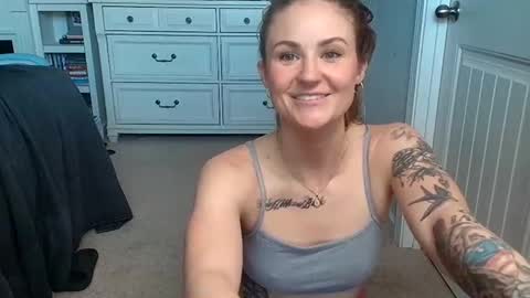 Hannah Lee online show from 02/07/25, 02:58