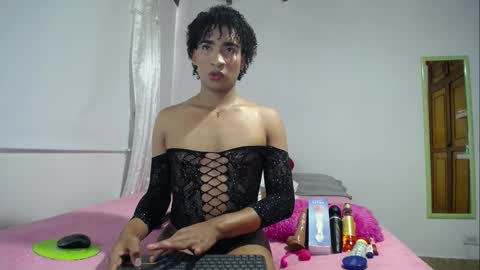 Snapshot of stannlyy chatting on 09/14/25, 08:30 Stannly online show from 09/14/25, 08:30