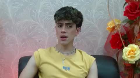 Snapshot of star_boyx chatting on 03/05/25, 08:53 star_boyx online show from 03/05/25, 08:53