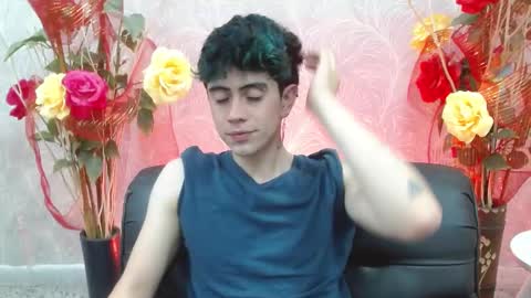 Snapshot of star_boyx chatting on 03/12/25, 08:10 star_boyx online show from 03/12/25, 08:10
