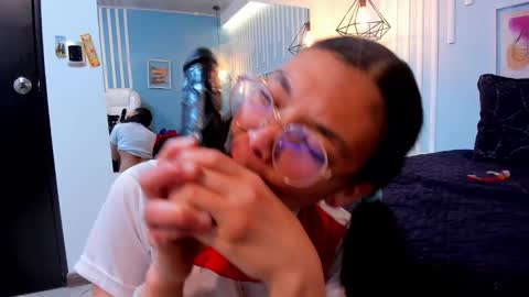 Stark Jones online show from 10/31/25, 01:01