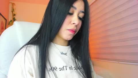 Snapshot of starlie_ chatting on 12/06/24, 12:45 Alisson online show from 12/06/24, 12:45