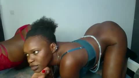 starlight_c online show from 11/14/25, 02:54