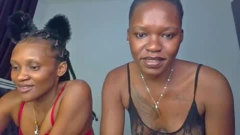 starlight_c online show from 11/16/25, 09:42