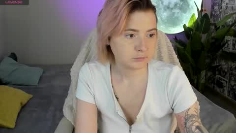 starlizyy online show from 11/23/25, 05:40