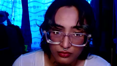 Snapshot of stars4spider_ chatting on 09/25/25, 07:17 online show from 09/25/25, 07:17