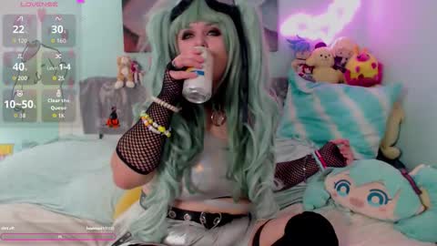 Saturn online show from 10/18/25, 03:31