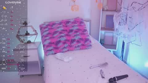 Yoko online show from 10/28/25, 07:38