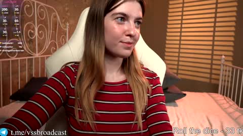 Snapshot of stayin_alive_ chatting on 02/05/25, 09:40 Angela - our tg channel online show from 02/05/25, 09:40