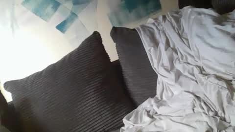 Snapshot of steelringshaft chatting on 09/21/25, 07:54 Mikee online show from 09/21/25, 07:54