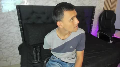 Snapshot of stefany_pablo1 chatting on 01/04/25, 12:16 stefany_pablo1 online show from 01/04/25, 12:16