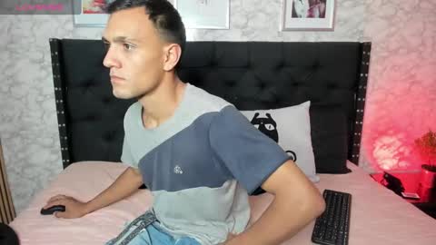 Snapshot of stefany_pablo1 chatting on 02/03/25, 12:47 stefany_pablo1 online show from 02/03/25, 12:47