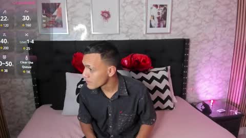 Snapshot of stefany_pablo1 chatting on 02/14/25, 12:25 stefany_pablo1 online show from 02/14/25, 12:25