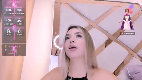 Snapshot of stefanycifuentes chatting on 03/08/25, 09:17 Stefa online show from 03/08/25, 09:17