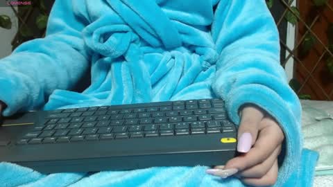 Stefanny lopez online show from 12/02/24, 03:36