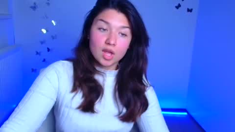 Steffi online show from 10/02/25, 05:53