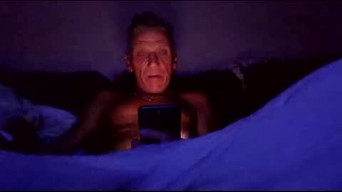 Snapshot of stefy1037 chatting on 11/01/25, 05:09 stefy1037 online show from 11/01/25, 05:09