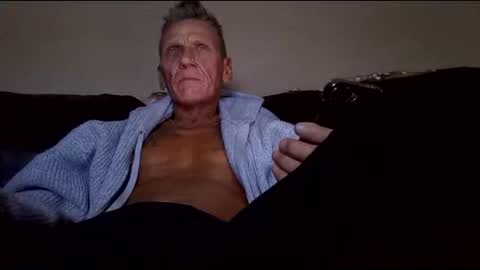 Snapshot of stefy1037 chatting on 11/05/25, 10:04 stefy1037 online show from 11/05/25, 10:04