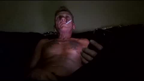 Snapshot of stefy1037 chatting on 11/19/25, 04:56 stefy1037 online show from 11/19/25, 04:56