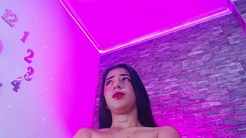 Snapshot of steisy_star chatting on 01/05/25, 03:13 Steisy online show from 01/05/25, 03:13