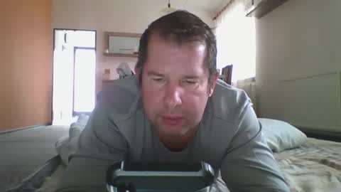 steki038434 online show from 11/22/25, 11:09