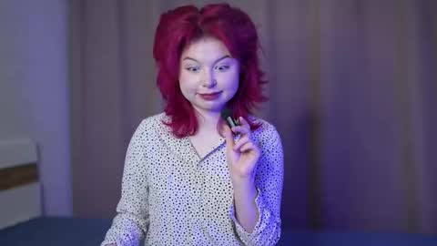 Stella online show from 11/11/25, 12:21