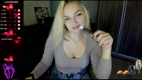 Stella  Cox online show from 09/20/25, 05:41