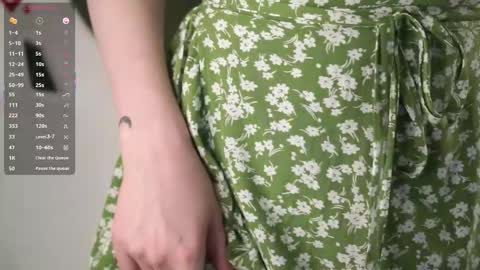 Snapshot of stella_of_steel chatting on 10/04/25, 09:07 Stella online show from 10/04/25, 09:07