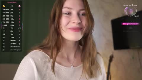 Snapshot of stella_of_steel chatting on 10/09/25, 10:57 Stella online show from 10/09/25, 10:57