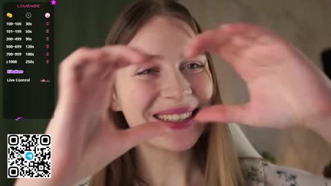 Snapshot of stella_of_steel chatting on 11/05/25, 09:31 Stella online show from 11/05/25, 09:31