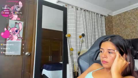 Estella online show from 02/11/25, 02:25