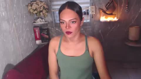 stella online show from 11/07/25, 11:27