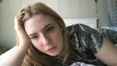 Snapshot of stelladams chatting on 12/11/24, 06:31 stelladams online show from 12/11/24, 06:31