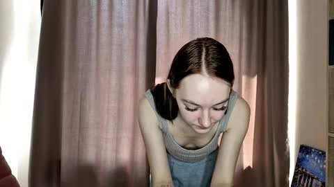 Snapshot of stellafalt chatting on 09/17/25, 07:10 Stella online show from 09/17/25, 07:10