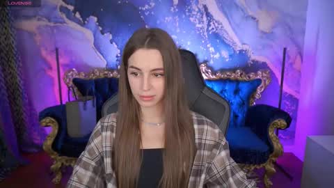 stellahoneywell online show from 10/19/25, 06:03