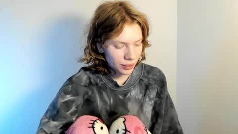 S T E L L A online show from 10/17/25, 09:34