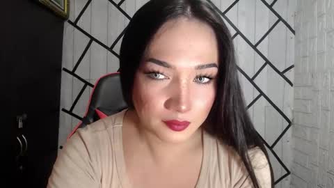 Snapshot of stellaven chatting on 10/14/25, 12:44 Stellaven online show from 10/14/25, 12:44