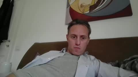 sten015 online show from 01/16/25, 02:19